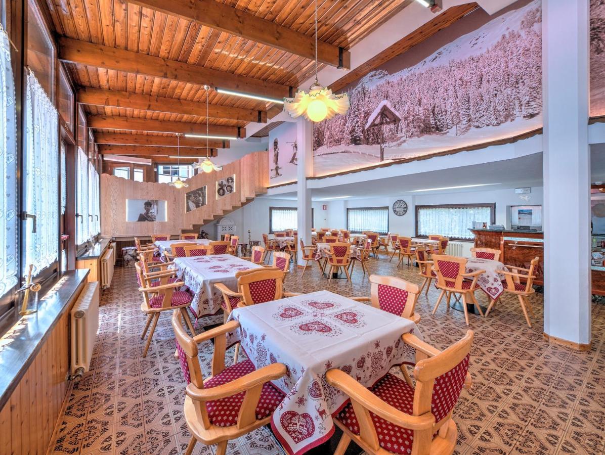Hotel Kapriol 佛加里达 外观 照片